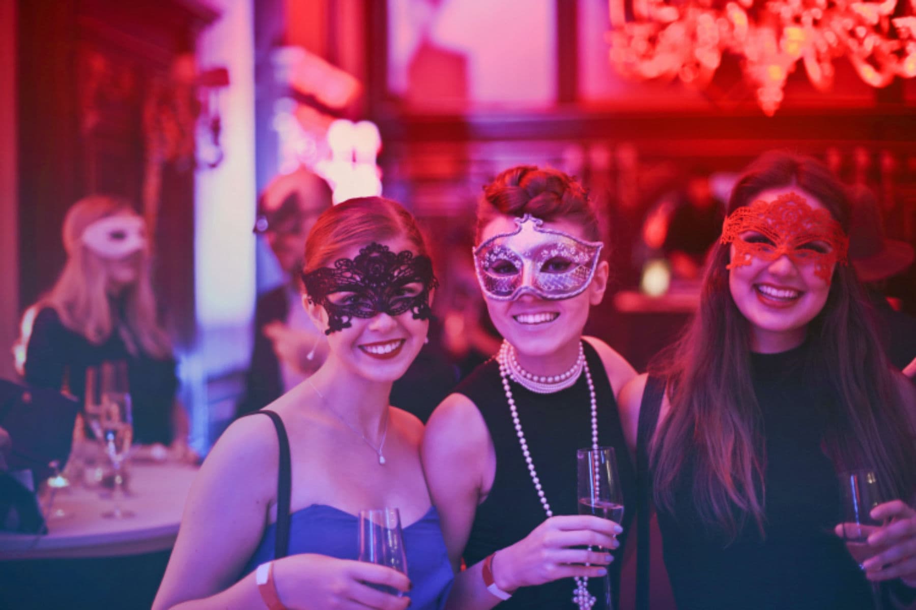 WINTER BALL שופוני