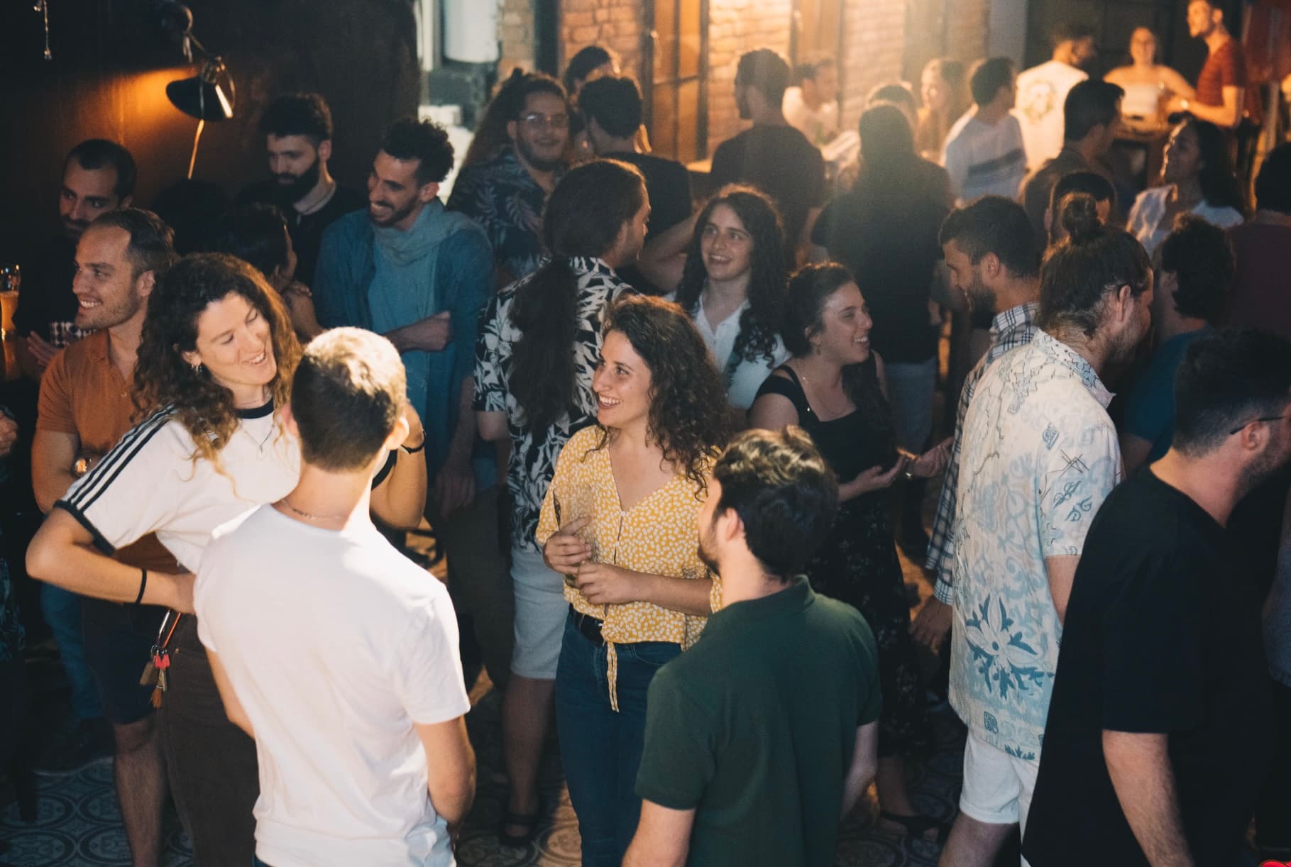 מכירים פנים מול פנים ♡ 15.10 ♡ 20:00 ♡ קולאבו תל אביב